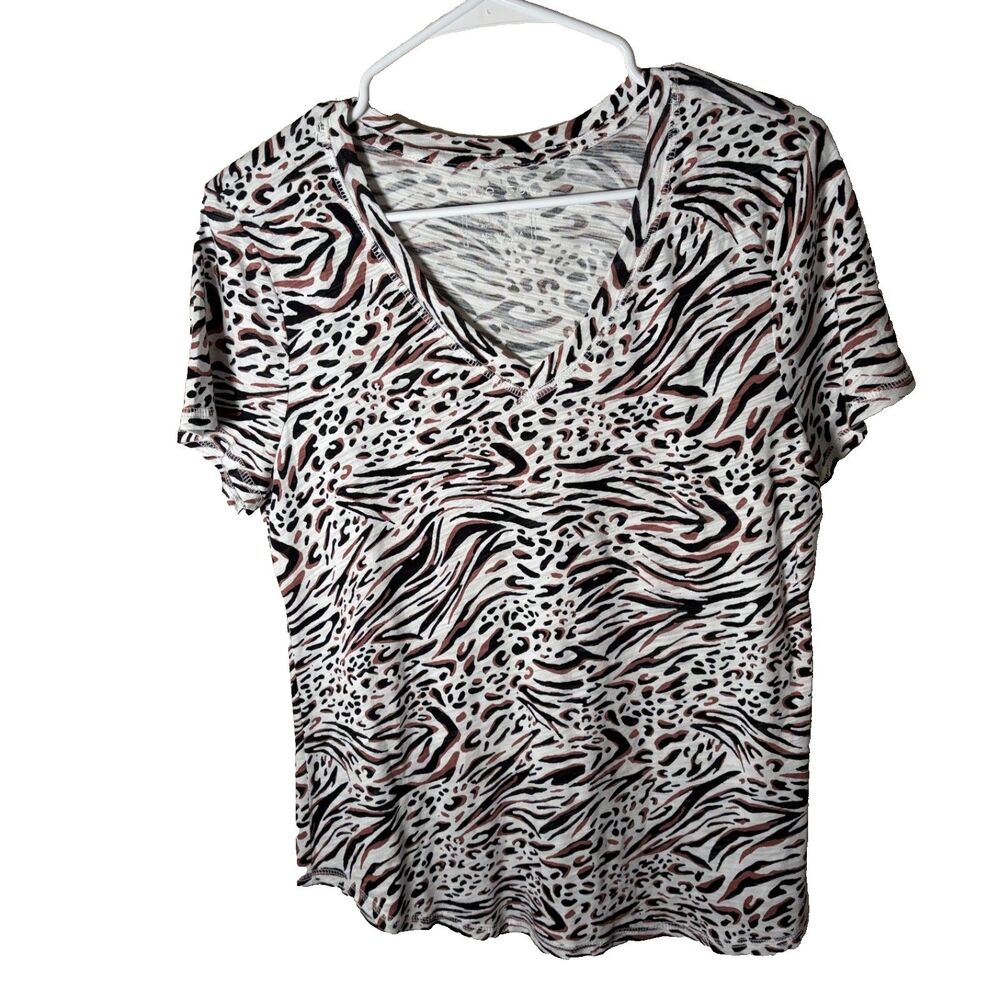 Blue Sol T-Shirt Women's Petite Large V-Neck Printed Short Sleeve Casual Top